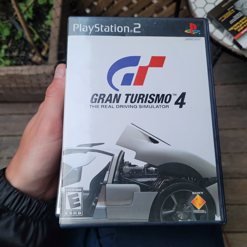 PS2 Gran Turismo 4